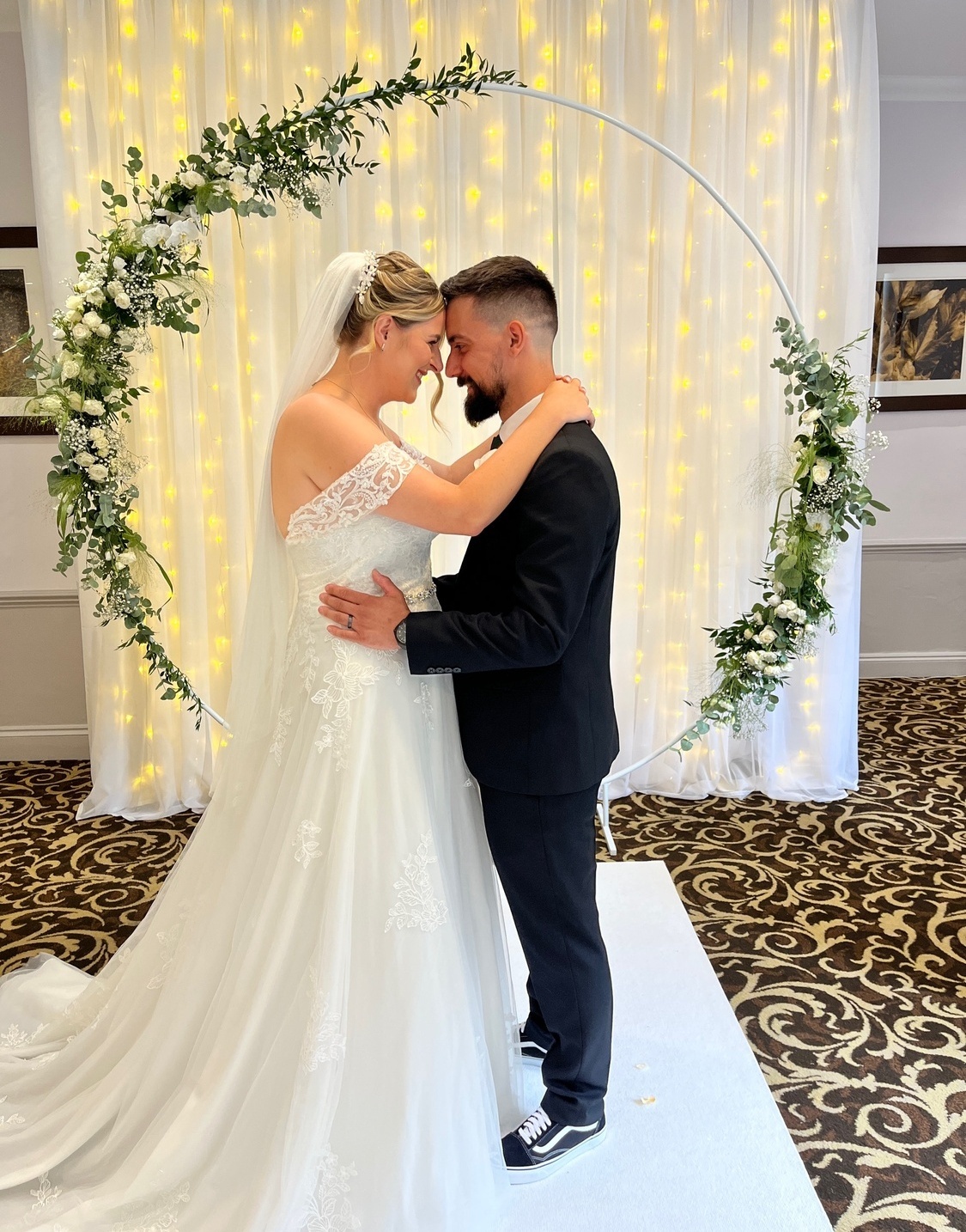 real paintings painted at a wedding